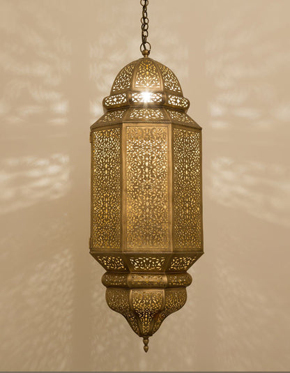 Amira pendant